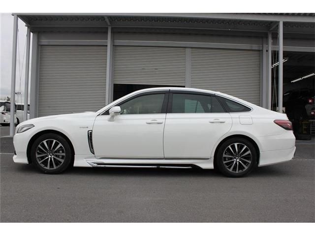 TOYOTA CROWN SEDAN HYBRID 2020 Image 31