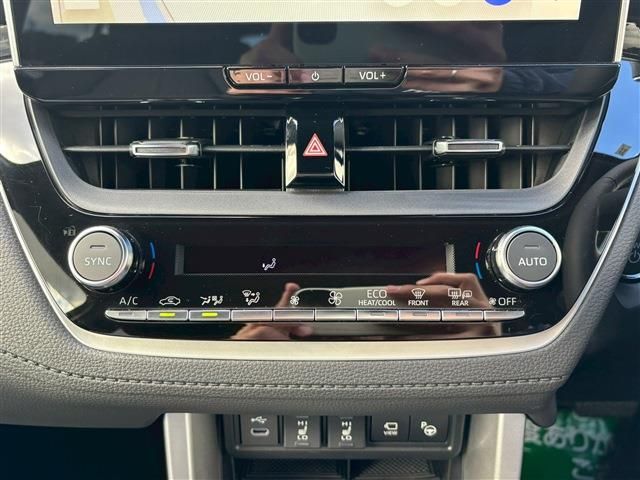 TOYOTA COROLLA CROSS HYBRID 2024 Image 31