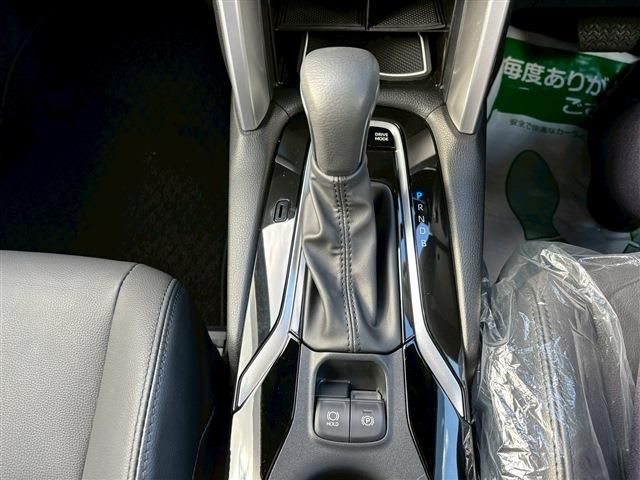 TOYOTA COROLLA CROSS HYBRID 2024 Image 31