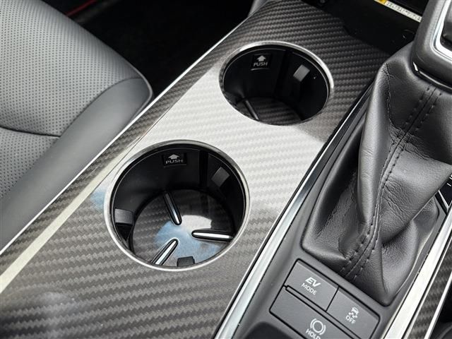 TOYOTA CROWN SEDAN HYBRID 4 2020 Image 31