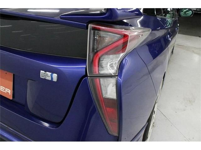 TOYOTA PRIUS 2015 Image 31