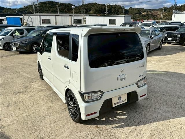 SUZUKI WAGON R STINGRAY 2017 Image 31