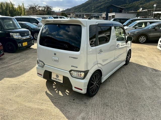 SUZUKI WAGON R STINGRAY 2017 Image 31