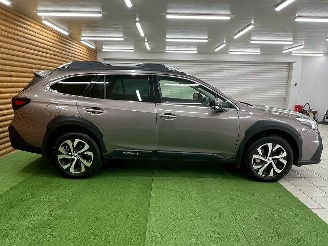 SUBARU LEGACY OUTBACK 2023 Image 31