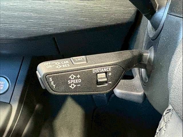 AUDI A4 2021 Image 31