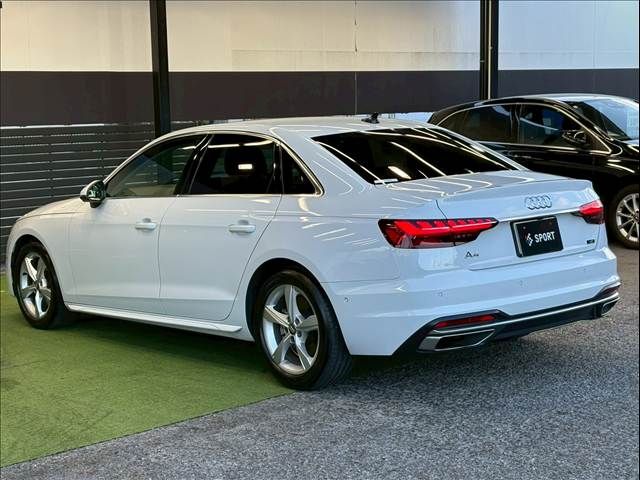 AUDI A4 2021 Image 31