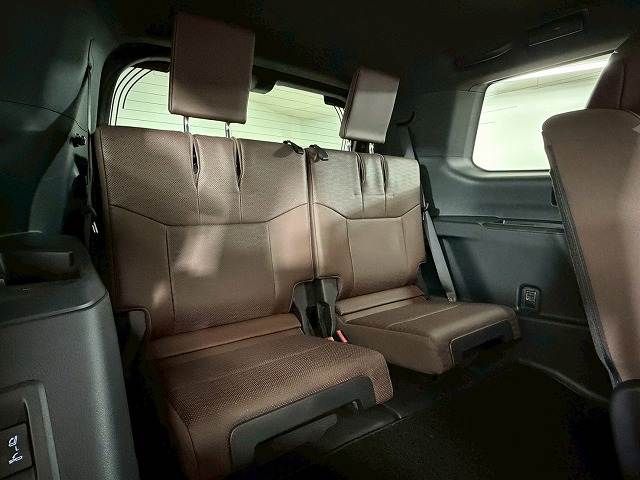 TOYOTA LANDCRUISER 250 2024 Image 31