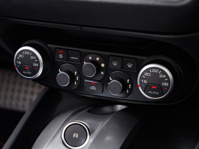 FERRARI CALIFORNIA T 2017 Image 31