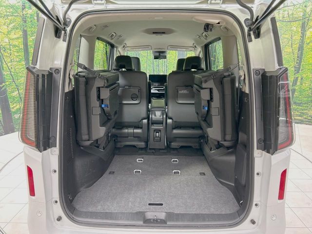 NISSAN SERENA  WG 2023 Image 31