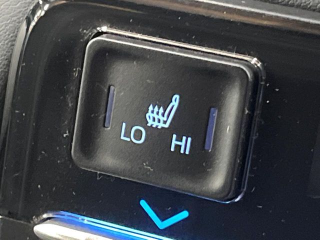 TOYOTA NOAH HYBRID 2023 Image 31