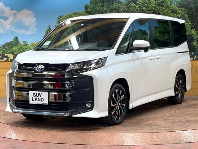 TOYOTA NOAH HYBRID 2023 Image 31
