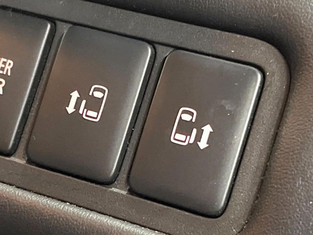 MITSUBISHI DELICA D:5 4WD 2023 Image 31