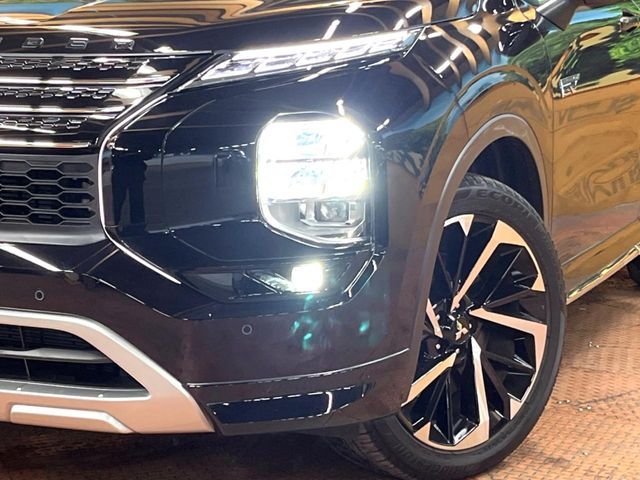 MITSUBISHI OUTLANDER PHEV 2024 Image 31