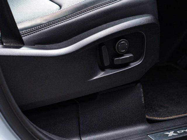 ROVER DEFENDER 2023 Image 31