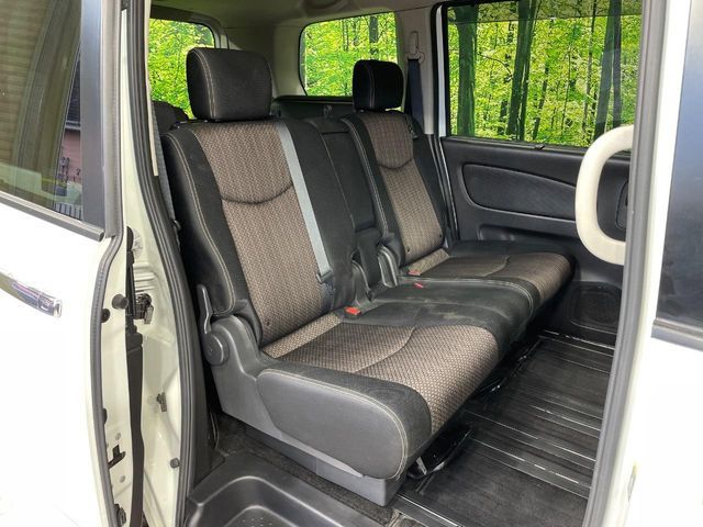 NISSAN SERENA  S-HYBRID 2015 Image 31