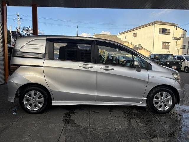 HONDA FREED SPIKE 2011 Image 31