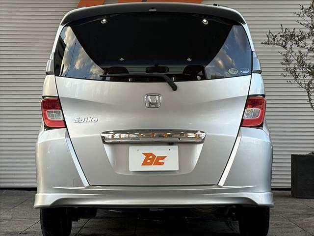 HONDA FREED SPIKE 2011 Image 31