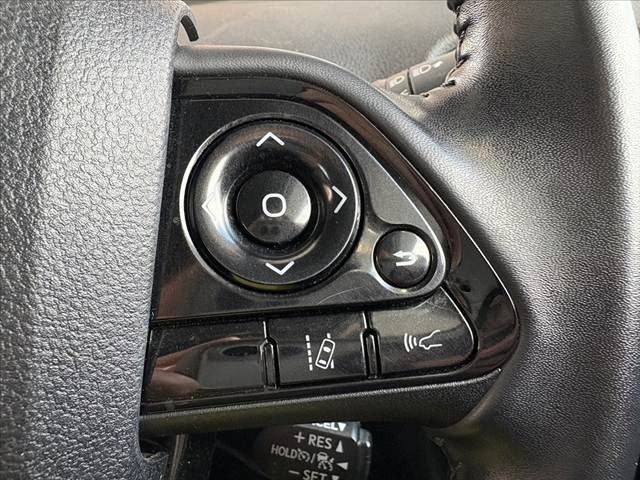 TOYOTA PRIUS 2019 Image 31