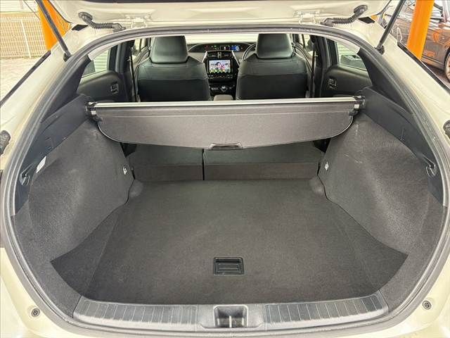 TOYOTA PRIUS 2019 Image 31