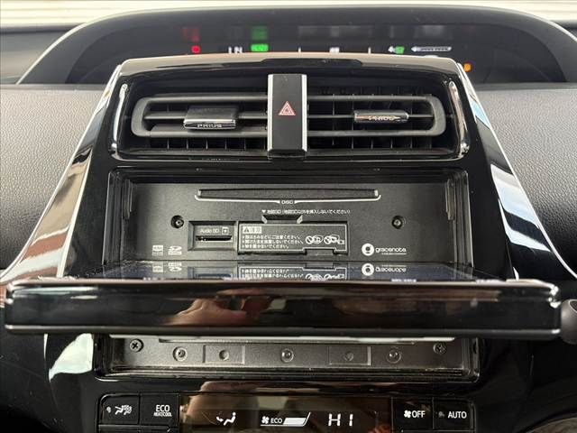 TOYOTA PRIUS 2019 Image 31