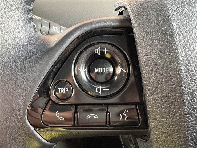 TOYOTA PRIUS 2019 Image 31