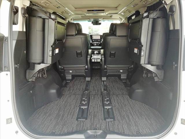 TOYOTA ALPHARD 2019 Image 31