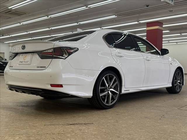 TOYOTA LEXUS GS300H 2016 Image 31