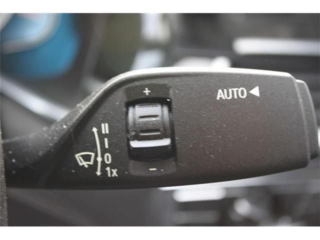 BMW 7SERIES 2015 Image 31