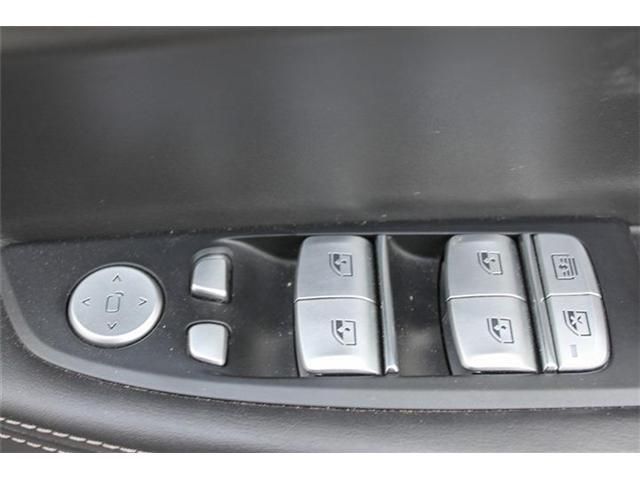 BMW 7SERIES 2015 Image 31