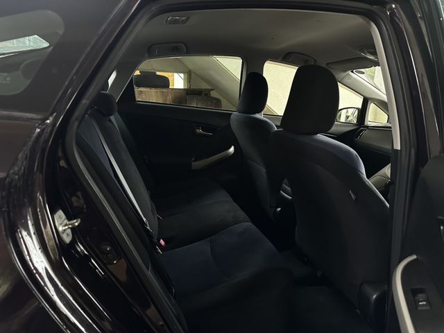 TOYOTA PRIUS 2012 Image 31