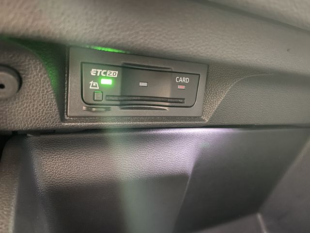 VOLKSWAGEN GOLF R 2025 Image 31