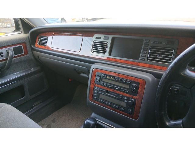 TOYOTA CENTURY 2009 Image 31