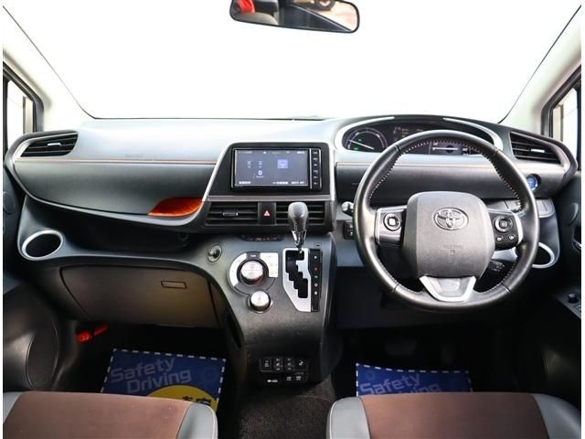TOYOTA SIENTA HYBRID 2020 Image 31