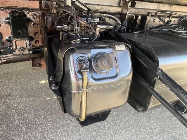 MITSUBISHI CANTER 2016 Image 31