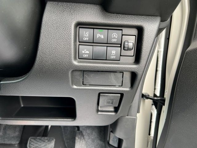 SUZUKI HUSTLER 4WD 2024 Image 31