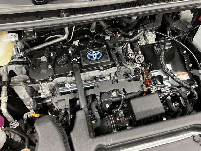 TOYOTA NOAH HYBRID 2024 Image 31