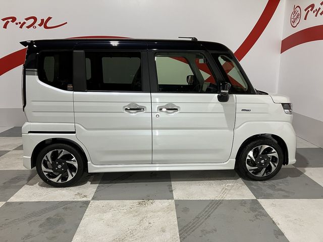 SUZUKI SPACIA CUSTOM 4WD 2025 Image 31