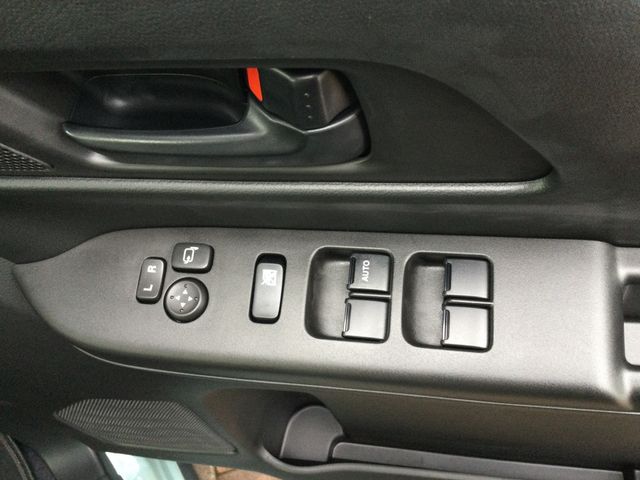 SUZUKI SPACIA GEAR 2024 Image 31