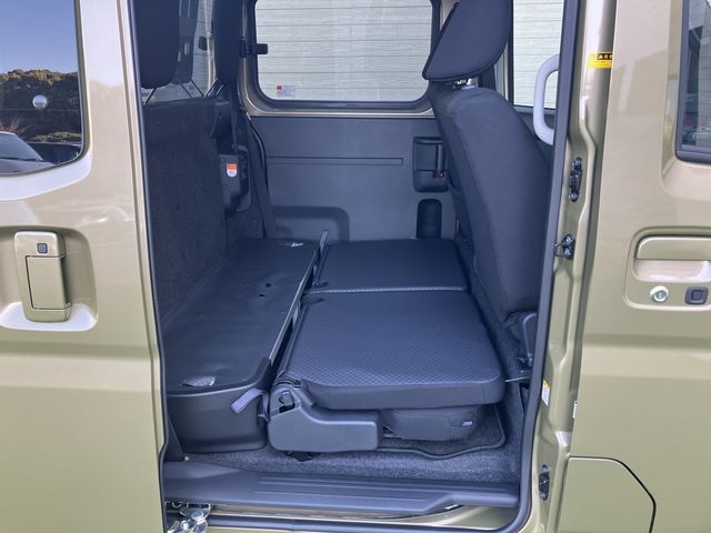 DAIHATSU ATRAI DECKVAN 4WD 2025 Image 31