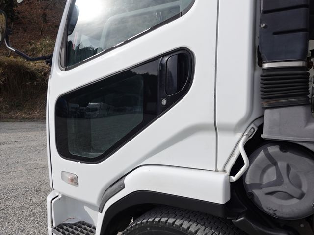 MITSUBISHI FUSOU FIGHTER 2009 Image 31