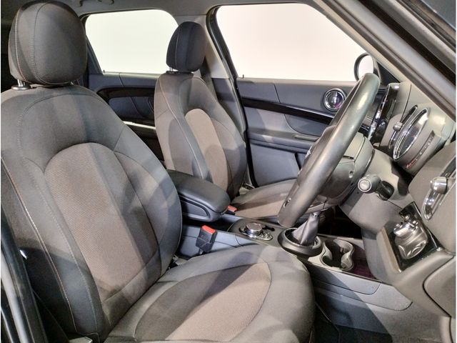 BMW MINI COOPER D CR 2018 Image 31