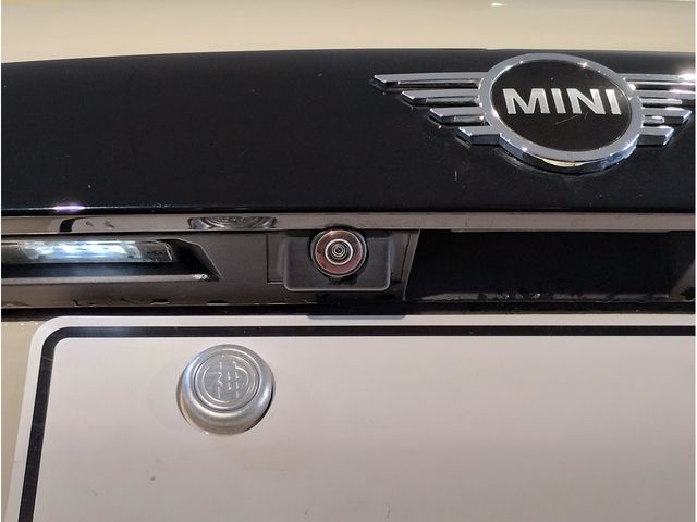 BMW MINI COOPER D 5DOOR 2022 Image 31
