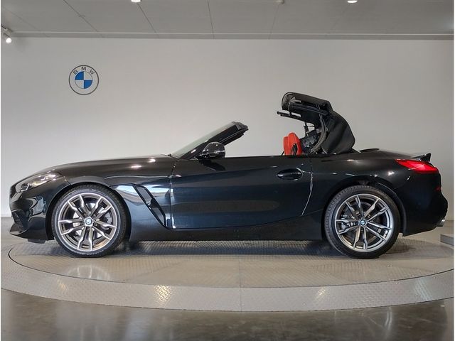 BMW Z4 2019 Image 31