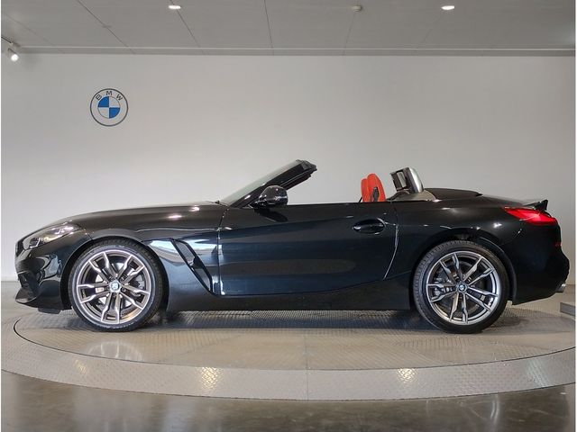 BMW Z4 2019 Image 31