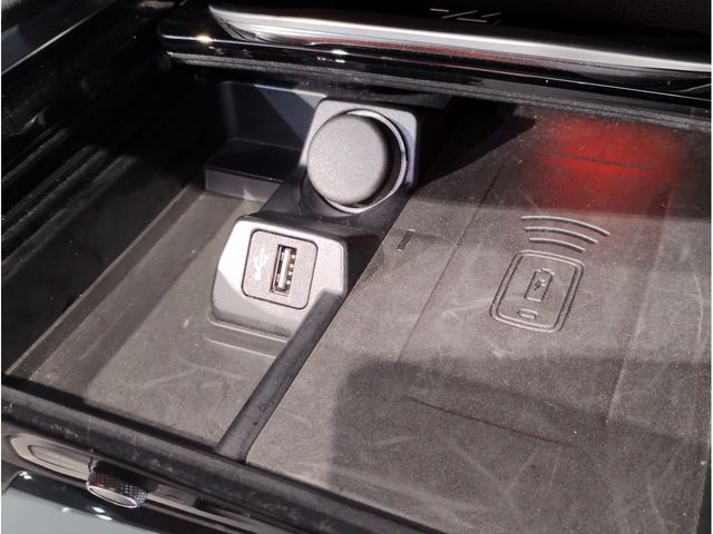 BMW Z4 2019 Image 31