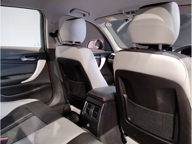 BMW 1SERIES 2016 Image 31