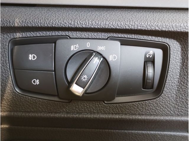 BMW 1SERIES 2016 Image 31