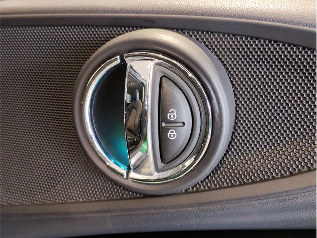 BMW MINI COOPER D CLUBMA 2020 Image 31