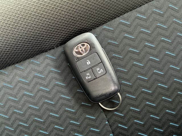 TOYOTA ROOMY 4WD 2021 Image 31