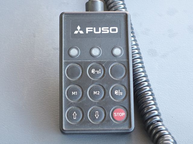 MITSUBISHI FUSOU FIGHTER 2007 Image 31